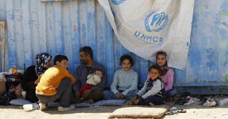 الأردن يبعد 50 لاجئا سوريا
