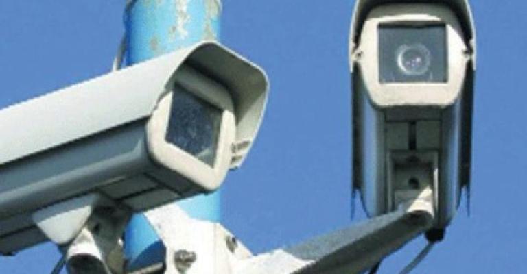 كاميرات الأمانة ترصد 300 ألف مخالفة بيئية كاميرات الأمانة ترصد 300 ألف مخالفة بيئية