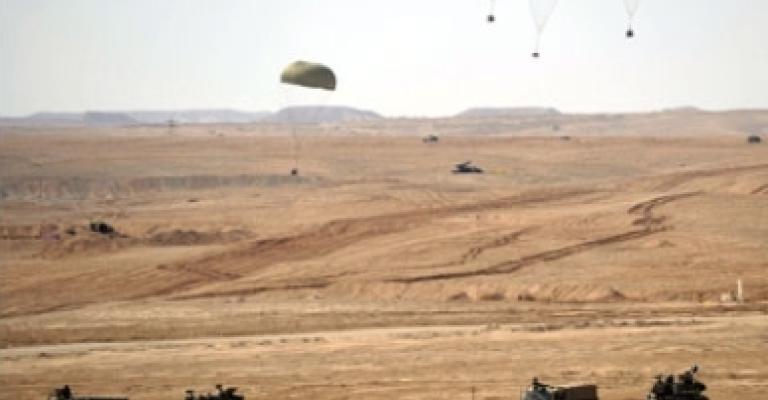 القدس العربي: الأسد المتأهب تضمنت محاكاة للسيطرة على مخازن أسلحة سورية القدس العربي: الأسد المتأهب تضمنت محاكاة للسيطرة على مخازن أسلحة سورية