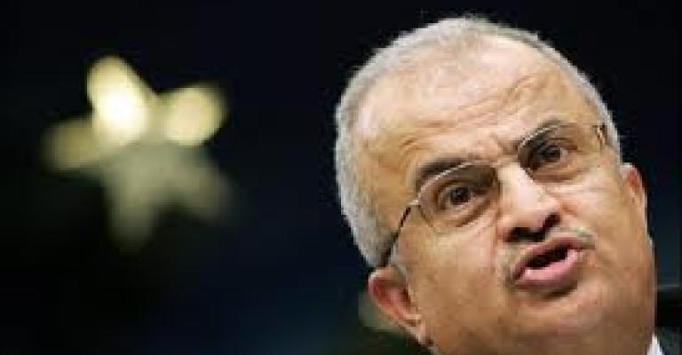 "اللي بالي بالك" 