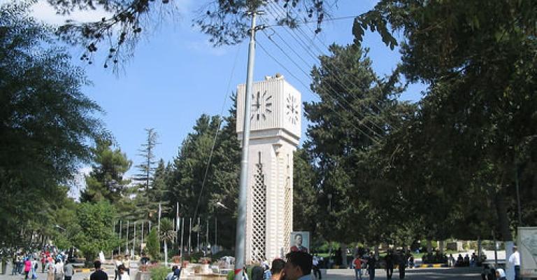 طلبة الأردنية: على الشعب الوقوف بوجه الطيش الحكومي