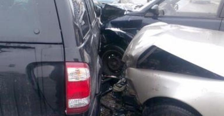 3 وفيات بحادث تصادم في المفرق 3 وفيات بحادث تصادم في المفرق