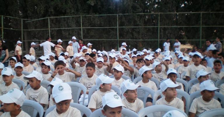 250 طفل يتيما يلتقون في كلية تدريب عمان 