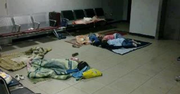 ابعاد 50 سوري من مطار الملكة علياء الى بلادهم