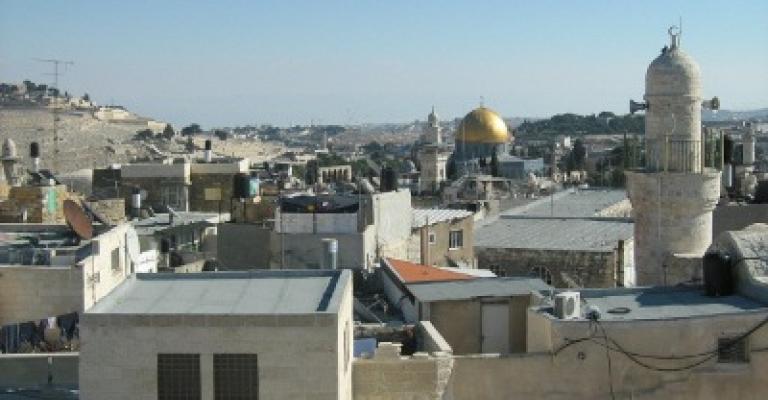 السفير السرحان: الأردن يبذل كافة الجهود لحماية القدس السفير السرحان: الأردن يبذل كافة الجهود لحماية القدس