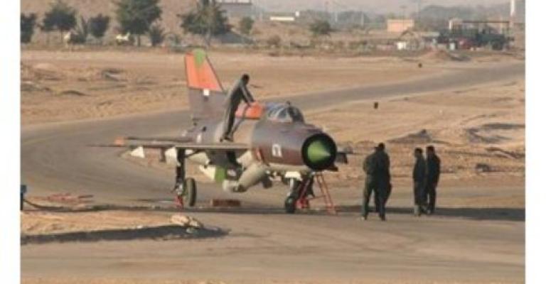 المعايطة ينفي دخول أي طائرة سورية للأجواء الأردنية