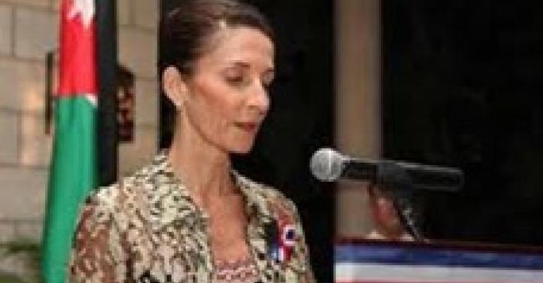 السفيرة الفرنسية تطالب الاردن باحترام تطلعات الشعب 