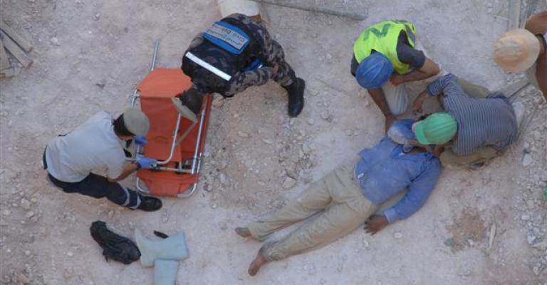 ارشادات لتجنب ضربة الشمس 