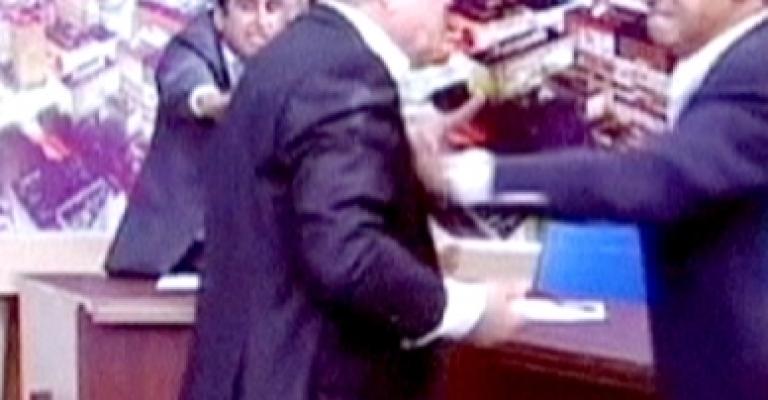 المعارضة تدين الاعتداء على منصور مراد 