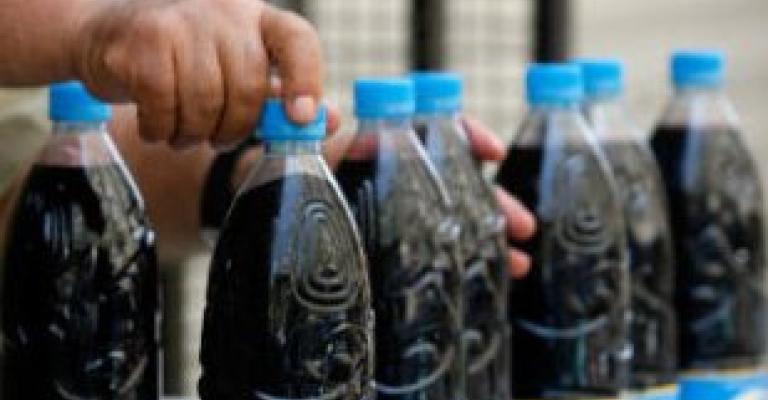 الامانة تتلف 9 آلاف لتر عصير غير صالح