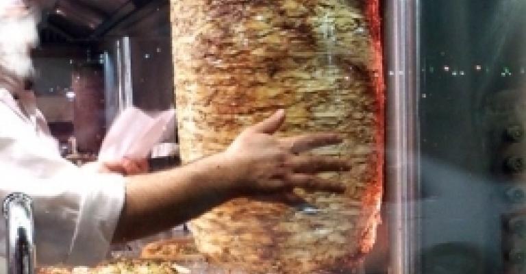 اغلاق وإنذار وإيقاف 58 مطعما ومشغل حلوى اغلاق وإنذار وإيقاف 58 مطعما ومشغل حلوى