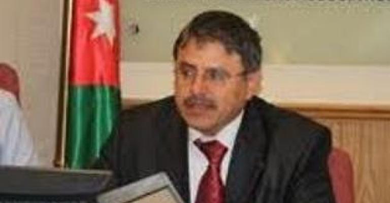 نقيب المهندسين يدعو الطلبة لعدم دراسة الهندسة 