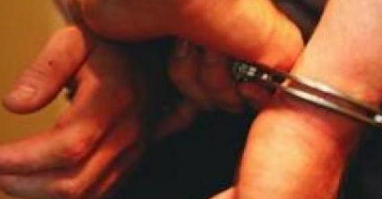 معان: القبض على مطلوب بعد اطلاق نار متبادل 