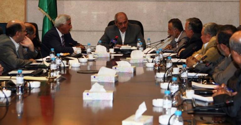 الطراونة: سياسة الدعم تستنزف الميزانية.. وتأجيل الانتخابات "وهم"