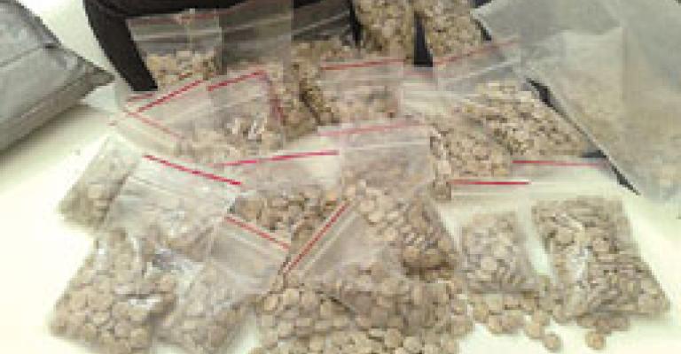 احباط تهريب 65 الف حبة كبتاغون