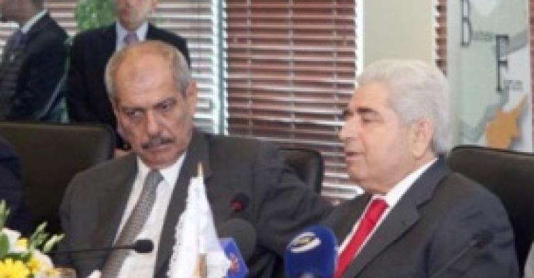 الطراونة: نأمل بإغلاق كافة المخيمات بانتهاء الأزمة السورية