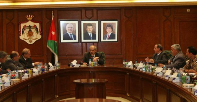 الطراونة: لا نية لفتح مخيمات جديدة للسوريين