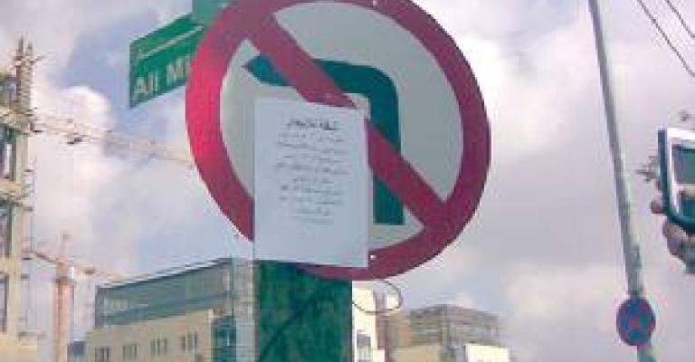 ربع مليون دينار كلفة صيانة الشواخص المرورية في عمان سنويا ربع مليون دينار كلفة صيانة الشواخص المرورية في عمان سنويا