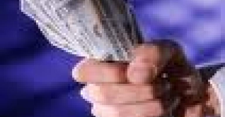 الاحتيال على مواطن بـ750 ألف دولار