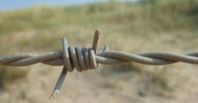 السفارة المصرية في الاردن تهيب بمواطنيها وقف التسلل الى سوريا السفارة المصرية في الاردن تهيب بمواطنيها وقف التسلل الى سوريا