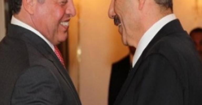 الملك يقبل استقالة الطراونة- نص رسالة الملك واستقالة الطراونة