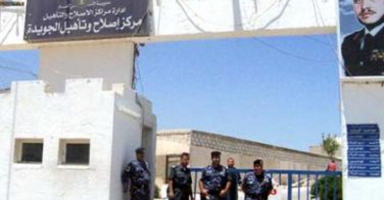 الأمن: إضراب الموقوفين عن الطعام ليس بسبب أي إجراء إداري