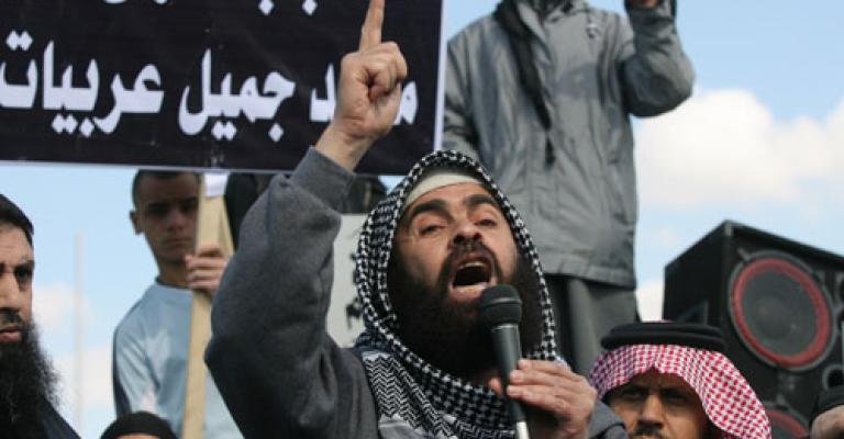 وعود بحل ملف معتقلي السلط