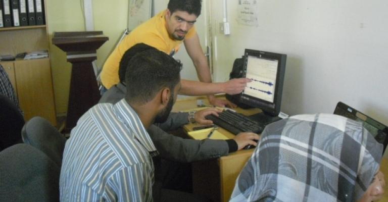 " الاعلام المجتمعي" تدرب سوريين على العمل الصحفي 