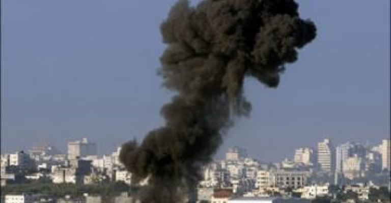 العمل الإسلامي والوحدة يطالبان بطرد السفير الإسرائيلي إثر العدوان على غزة