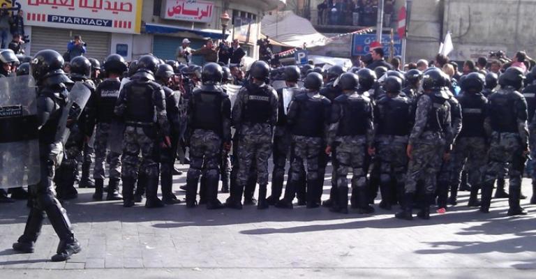 قوات الدرك في اعتصام الحسيني الجمعة - عدسة مصعب الشوابكة