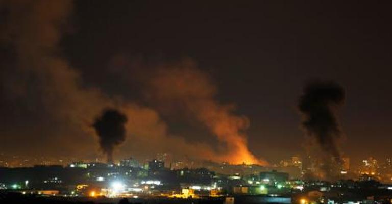 قصف صاروخي على المدن الإسرائيلية.. وتواصل الغارات على القطاع