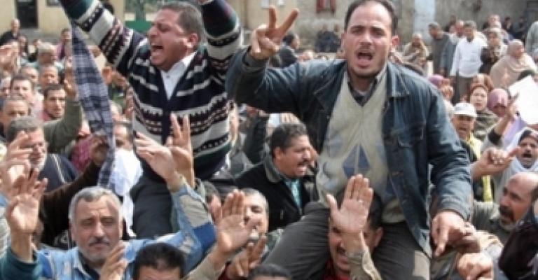 إضراب للقضاة ومظاهرات مؤيدة ومعارضة لمرسي 