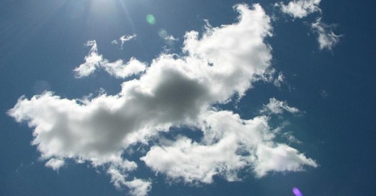 الحرارة أعلى من معدلها وارتفاع طفيف الأحد