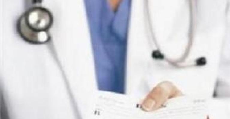 "الأطباء" تبحث حوافز العاملين في وزارة الصحة