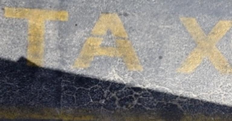 الامانة تنظم مواقف السيارات بألف عداد 