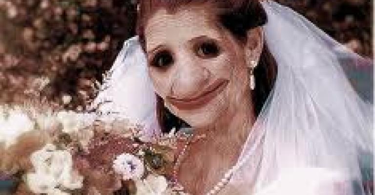 فيش حواليك؟؟!