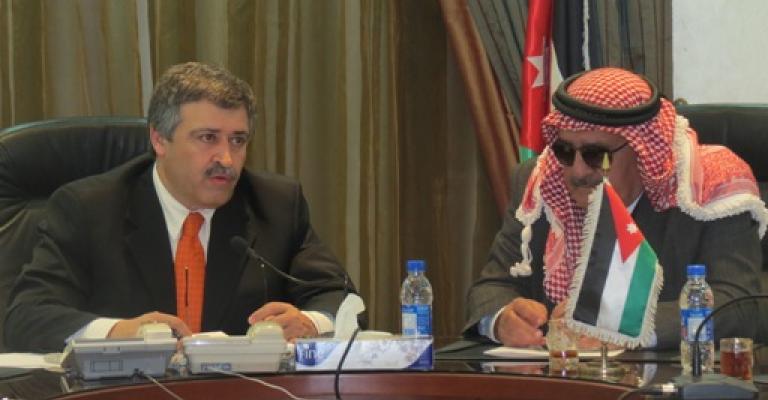 تشكيل لجنة لدراسة واقع العمالة الوافدة