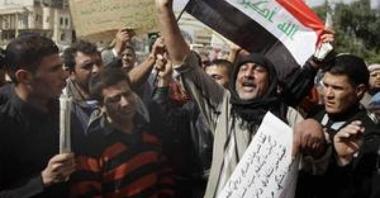 السيستاني يدعو المالكي لتلبية مطالب المتظاهرين 