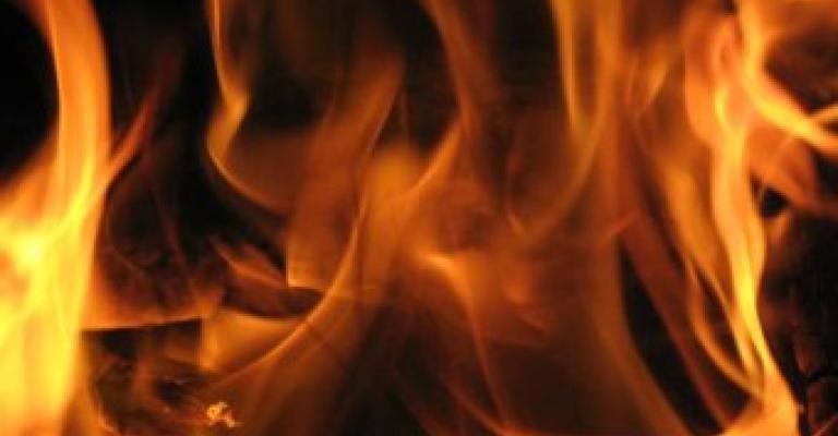 الزرقاء: وفاتان بحريق منزل الزرقاء: وفاتان بحريق منزل