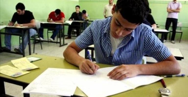 عويس: علوم الارض لم تسرب والدليل تدنى العلامات 