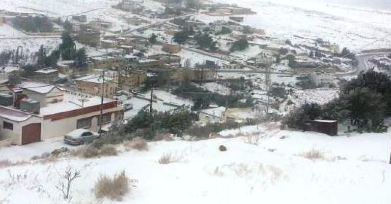 طقس بارد وثلوج على مرتفعات الجنوب 