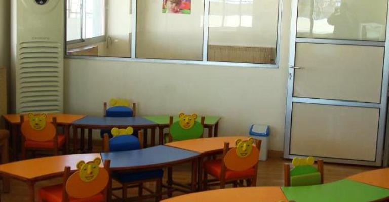 حملة تفتيشية للتأكد من توفير الحضانات لأبناء العاملات