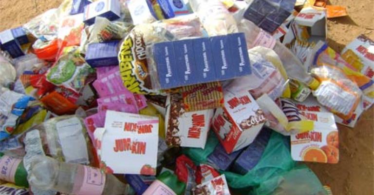 مادبا: ضبط مواد غذائية غير صالحة مادبا: ضبط مواد غذائية غير صالحة