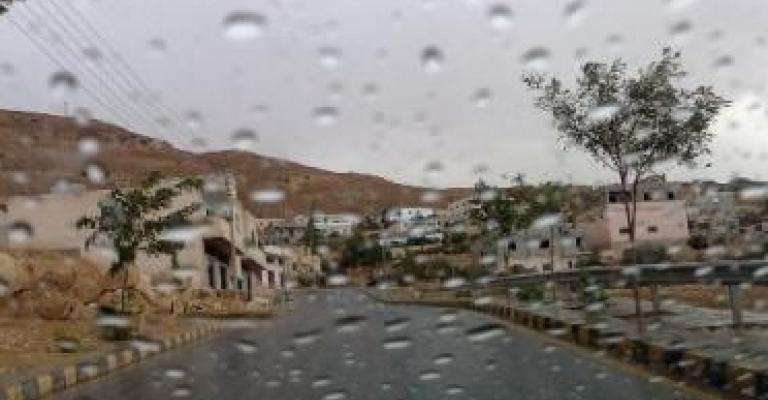 امطار متفرقة الخميس وطقس بارد حتى السبت 