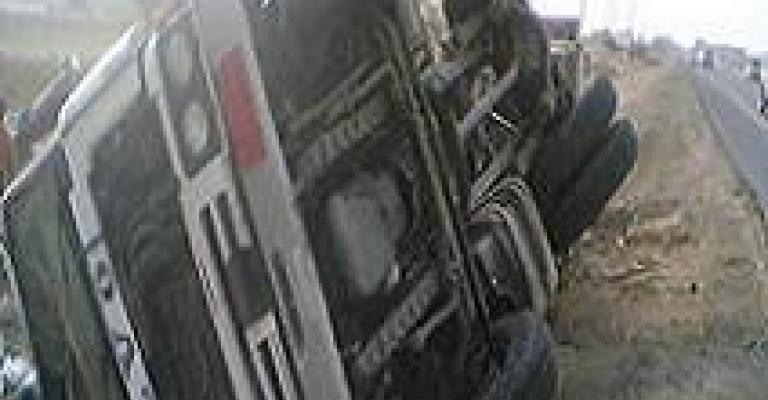 العدسية: تدهور شاحنتين واصطدام إحداهما بـ7 مركبات