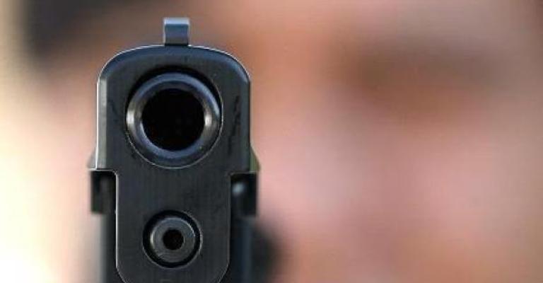 اربد: قتل قريبه أثناء الصلاة إثر خلافات شخصية