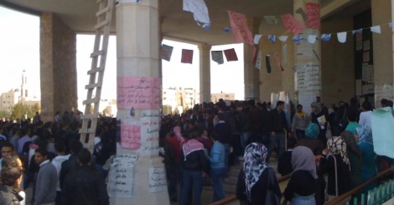 إدارة اليرموك: لا مشاجرات خلال انتخابات الطلبة "النتائج الأولية" إدارة اليرموك: لا مشاجرات خلال انتخابات الطلبة "النتائج الأولية"