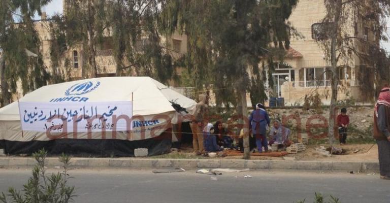 مخيم النازحين الاردنيين في المفرق احتجاجا على ارتفاع ايجار الشقق 
