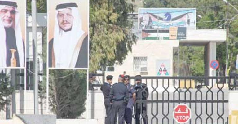 أبو طير: الأزمة السورية أزمة أردنية.. وعمل عسكري خلال شهرين