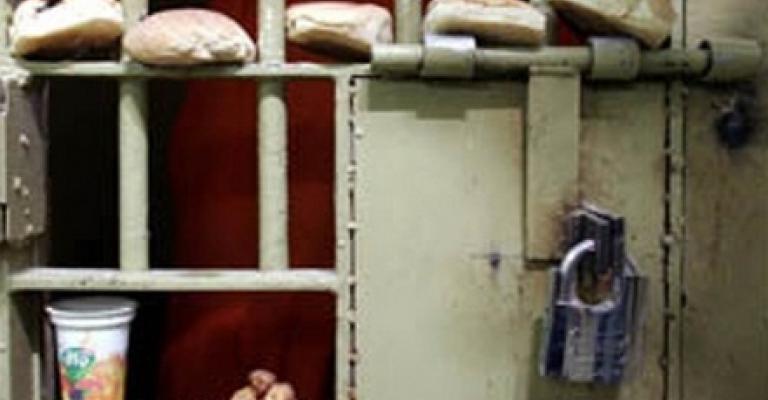 الاسرى الاردنيين في سجون الاحتلال يضربون عن الطعام 